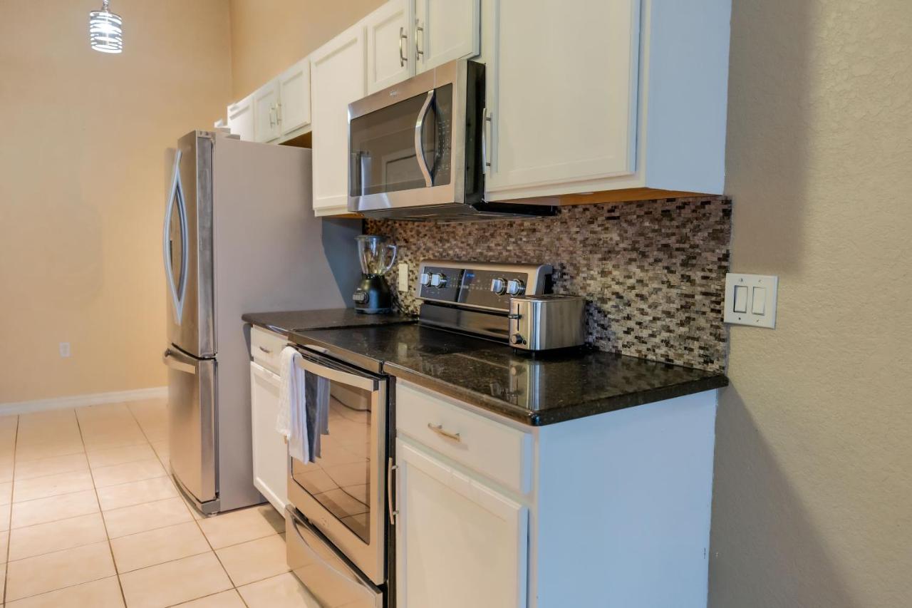 Home In Davenport Cheerful 4-Bedroom With Pool Exterior photo